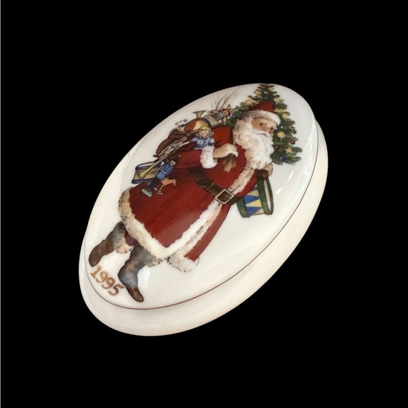 Vintage 1995 Reutter Santa Claus Porcelain Trinket Box Gold Rim Germany - Picture 1 of 14